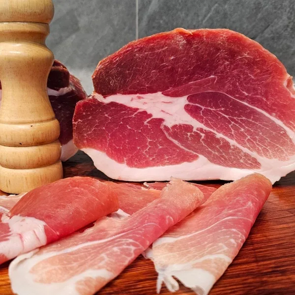 Rack of lamb 300 g steak