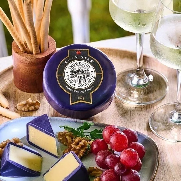 Snowdonia Rock Star Cheddar