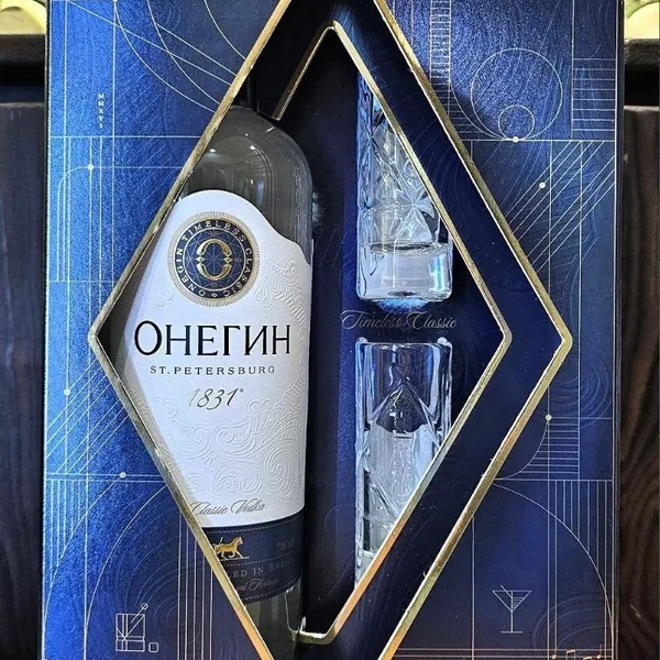 Водка «Онегин», подарочный набор